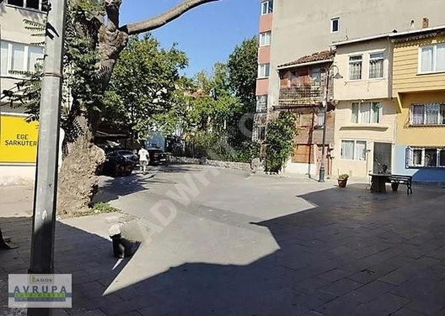 AVRUPA GAYRİMENKUL'den KALE MAHALLESİN'de 40 m2 İKİ KAT İMAR