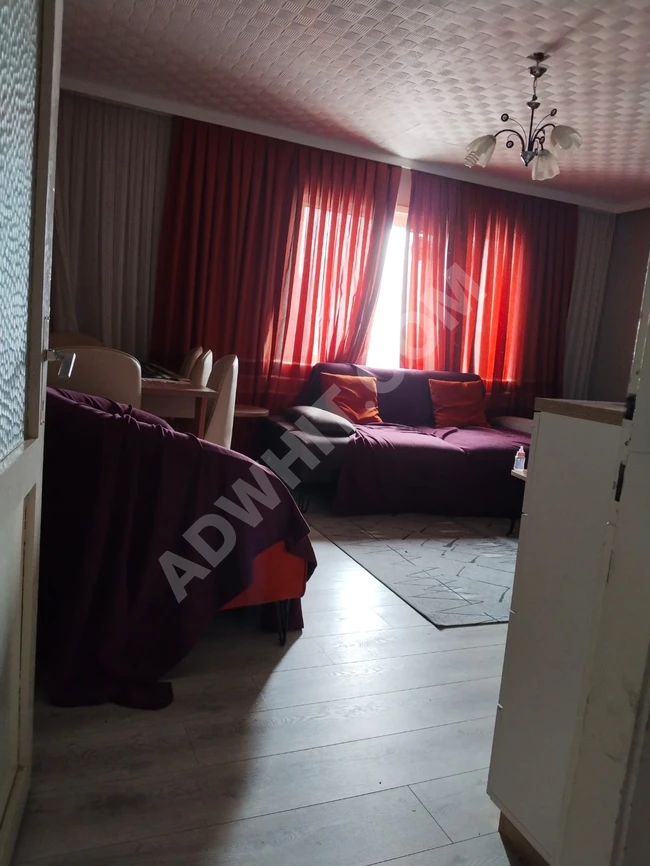 İstanbul'da deniz manzaralı acil satılık daire... Çok cazip fiyata.