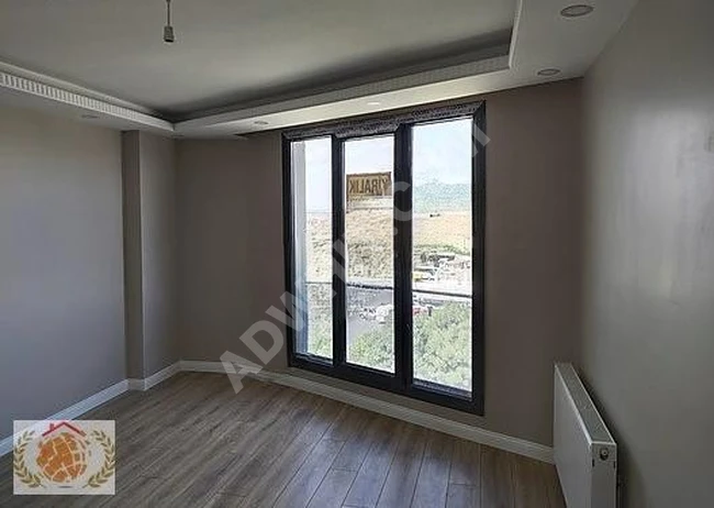 SİLİVRİ MERKEZİ KONUMDA TERMİNAL KARŞISI 2+1 SIFIR OFİS