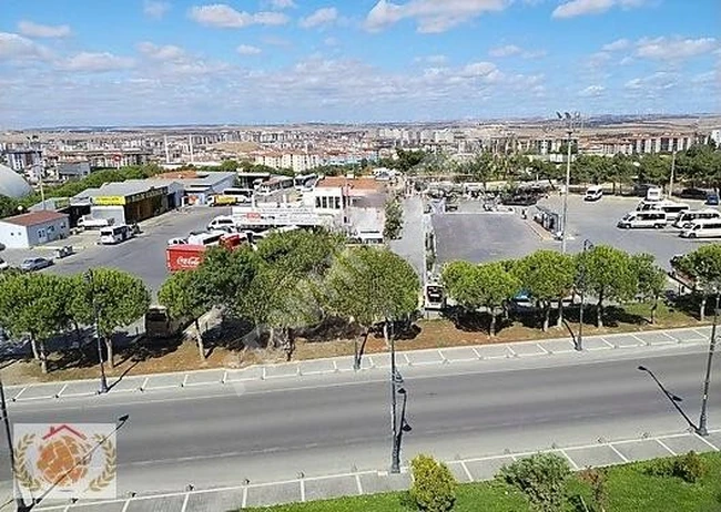 SİLİVRİ MERKEZİ KONUMDA TERMİNAL KARŞISI 2+1 SIFIR OFİS