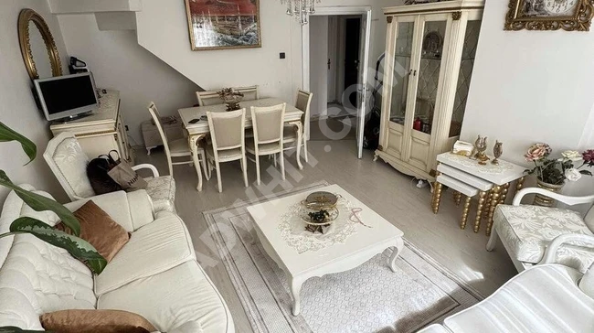 AKANSUDAN ÜMRANİYE ÇARŞI MEYDANDA KOCAMAN DUBLEX DAİRE