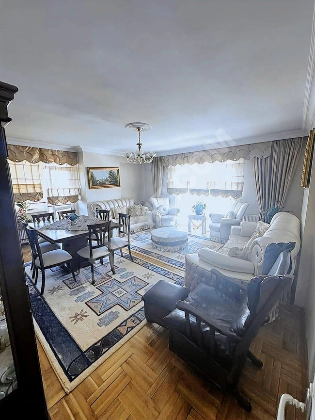 AKANSUDAN İKBAL CADDESİNDE 5+2 KOCAMAN GENİŞ ASANSÖRLÜ DUBLEX