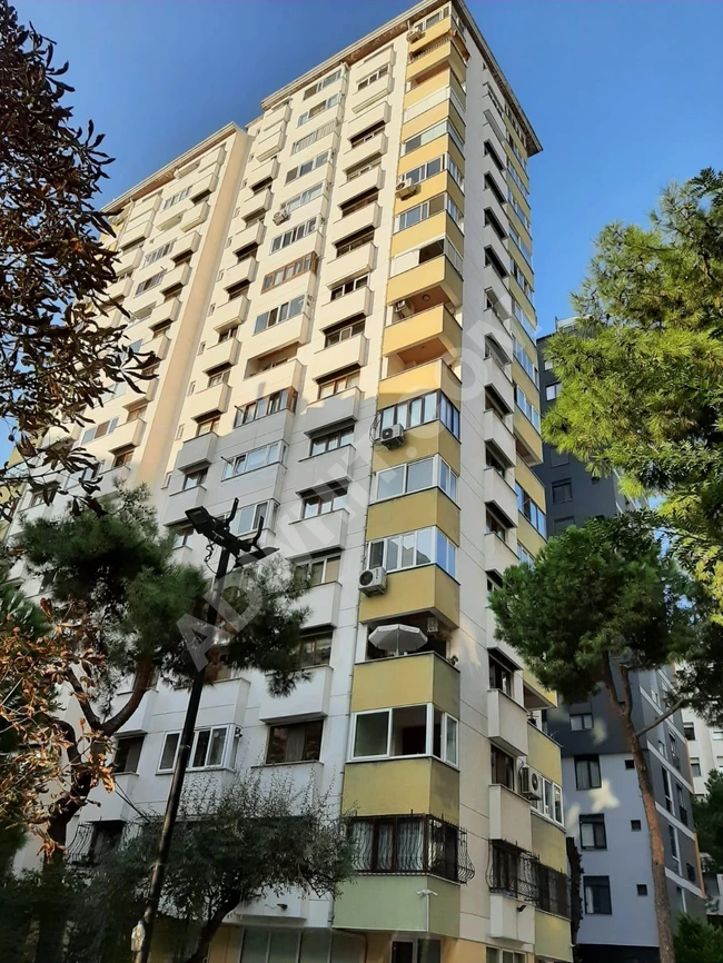 ERENKÖY ETEMEFENDİ'DE MARMARAY DURAĞINA YAKIN 135 M² NET 3+1