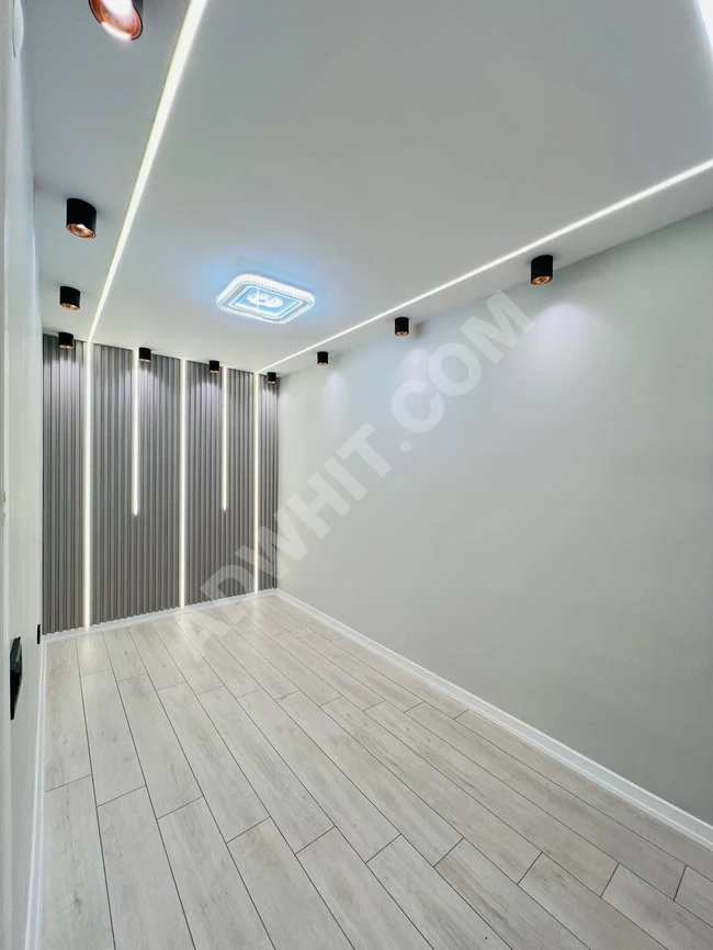 شقة سوبر لوكس للبيع باسطنبول قريبة من المتروبيس بسعر مناسب