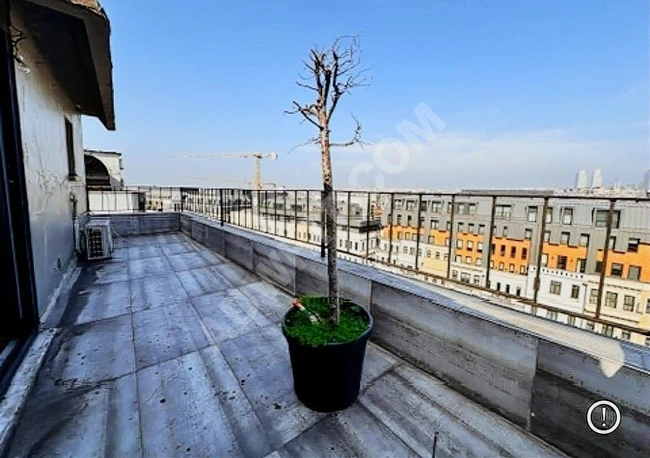 BEYOĞLUNDA TERASLI ŞEHİR MANZARALI SÜDYO LOFT DAİRE