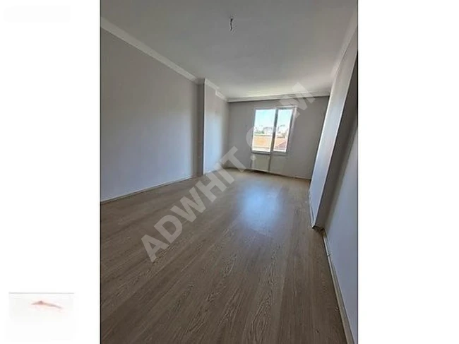 ATAŞEHİR ÖRNEK MAHALLESİNDE YENİ BİNADA 220M2 DUBLEX 3+2 DAİRE