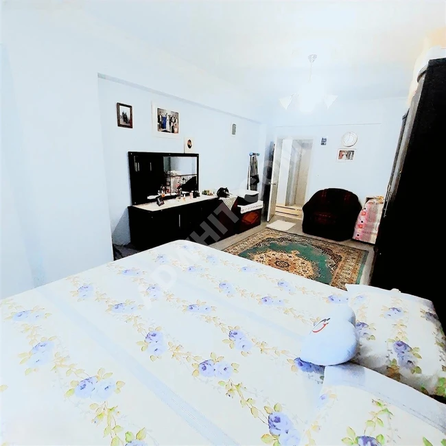 An apartment of 130 square meters with an open southern facade, needed very urgently! In KOCASİNAN.