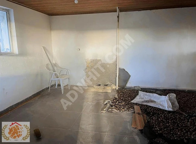 SİLİVRİ YOLÇATI MAHALLESİ'NDE MÜSTAKİL EV CEVİZ VE MEYVE BAHÇESİ