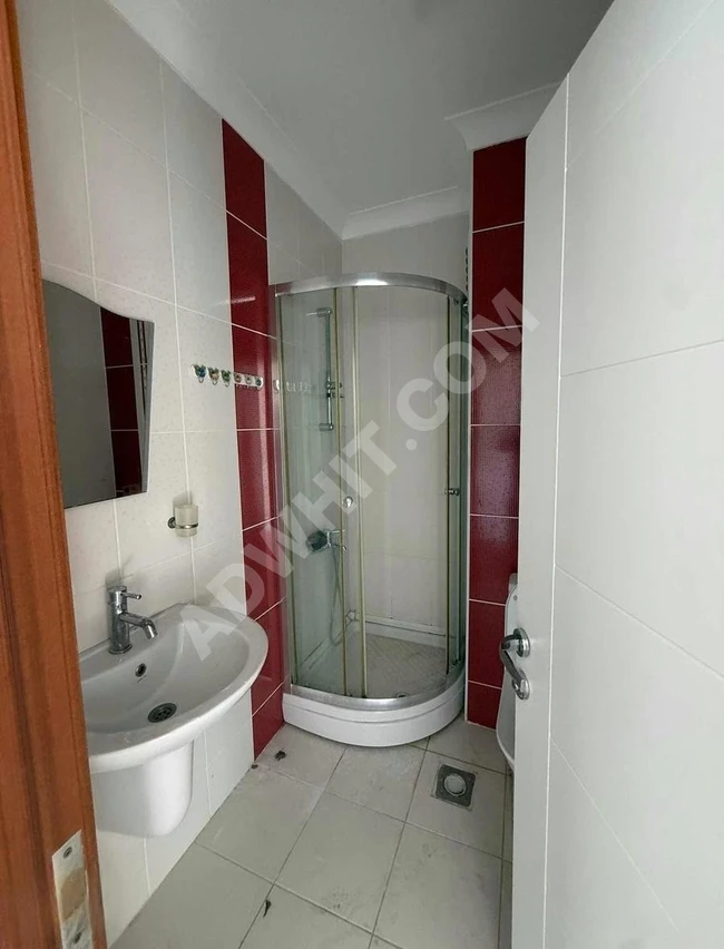 SİLİVRİ CUMHURİYET MAHALLESİ M.Ç.VİLLALARINDA SATILIK 5+1