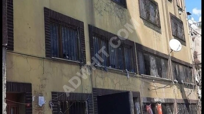 BEYOĞLU YENİŞEHİRDE SATILIK 4 KATLI BİNA