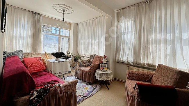 VİZYON'DAN TEPEBAŞI CADDESİNDE KÖŞE KONUMDA SATILIK 2+1 DAİRE