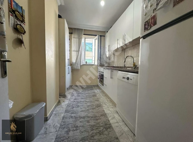 SİTE MH.DE ASANSÖRLÜ BİNADA ÇİFT BALKONLU 90M2 SATILIK 2+1