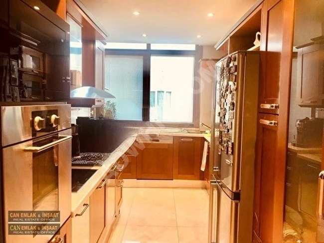 Cihangir'de Süper Deniz Manzaralı OTOparklı Asansörlü (A)Plus Kalite (2)Banyolu (3+1)(230)m2 Daire