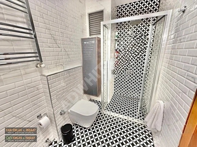 Kurtuluş Ana Cadde Üzerinde Süper Teraslı ve Balkonlu Ful Eşyalı Kombili Klimalı (3+1)(160)m2 Daire