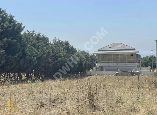 GÜZELCE'DE ACİLL SATILIK VİLLA İMARLI 282 M2 SATILIK ARSA