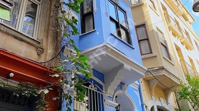 BEYOĞLU ASMALI MESCİT ŞEHBENLER SOKAK KOMPLE SATILIK BİNA