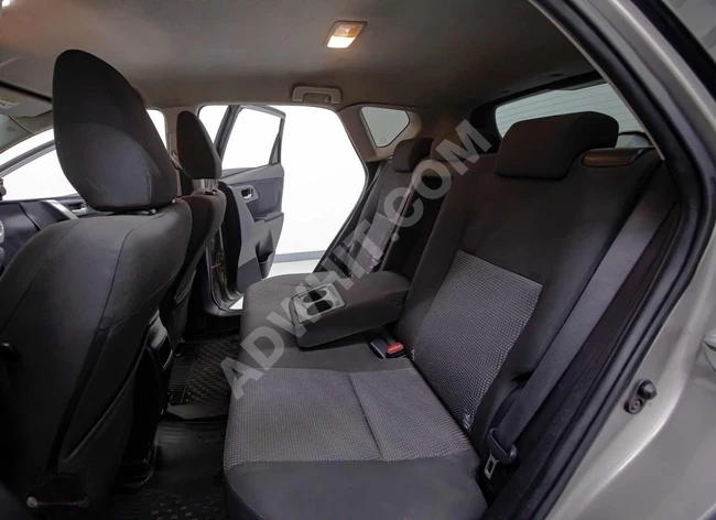 TOYOTA AURIS diesel manual car with installment options