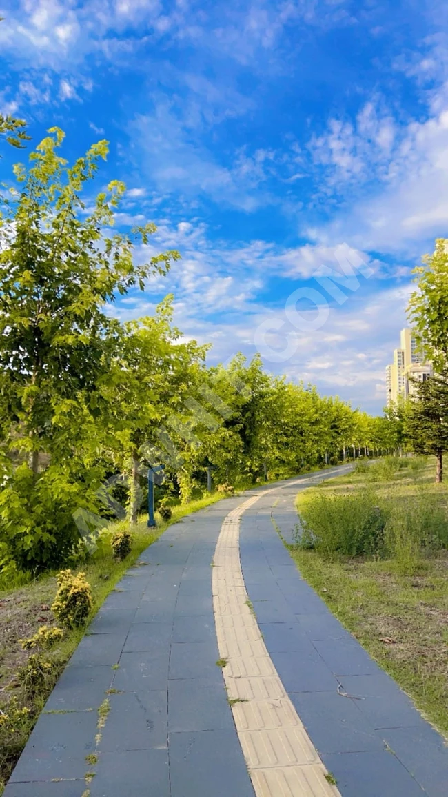 EMLAK KONUT ISPARTA KULE'de özel manzaralı 2+1 daire satılıktır.