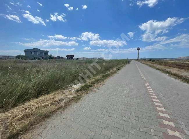 !!!LAPSEKİ UMURBEY'de DENİZE SIFIR 434 m2 KÖŞE PARSEL