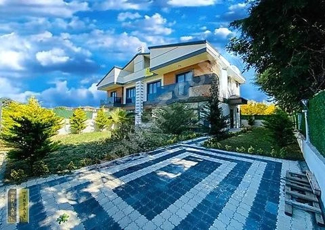 *HAVUZLU OTOPARKLI PRESTİJLİ ÖZEL MİMARİSİ İLE SİZLERLE*