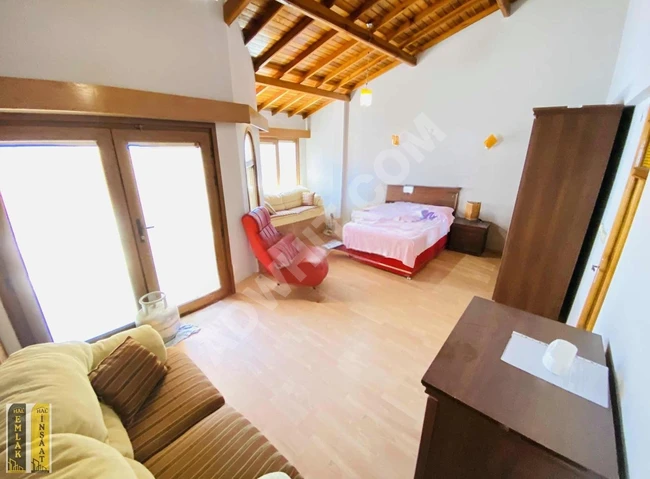 **/SİLİVRİNİN KALBİNDE MÜSTAKİL DENİZE SIFIR 4+1 EŞSİZ VİLLA\**