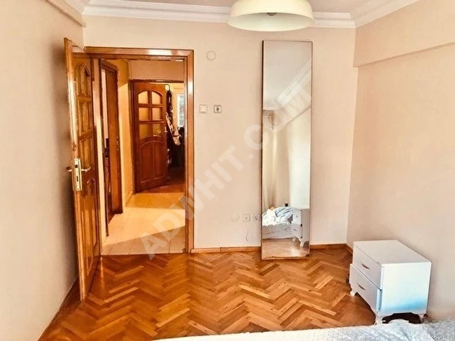 An apartment (2+1) with an area of (100) square meters in Cihangir Firuzağa, very close to public transportation, with a balcony, bright, equipped with central heating and air conditioning.