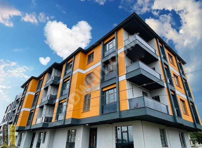 3+1 KAPALI OTOPARKLI EBEVEYN BANYOLU ARA KAT'TA BALKONLU İSKANLI