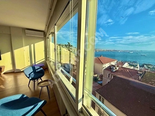 Cihangir'de Emsalsiz Süper Deniz Manzaralı Yenilenmiş Ful Eşyalı (2)Klimalı Kombili (2+1)(95 m2)