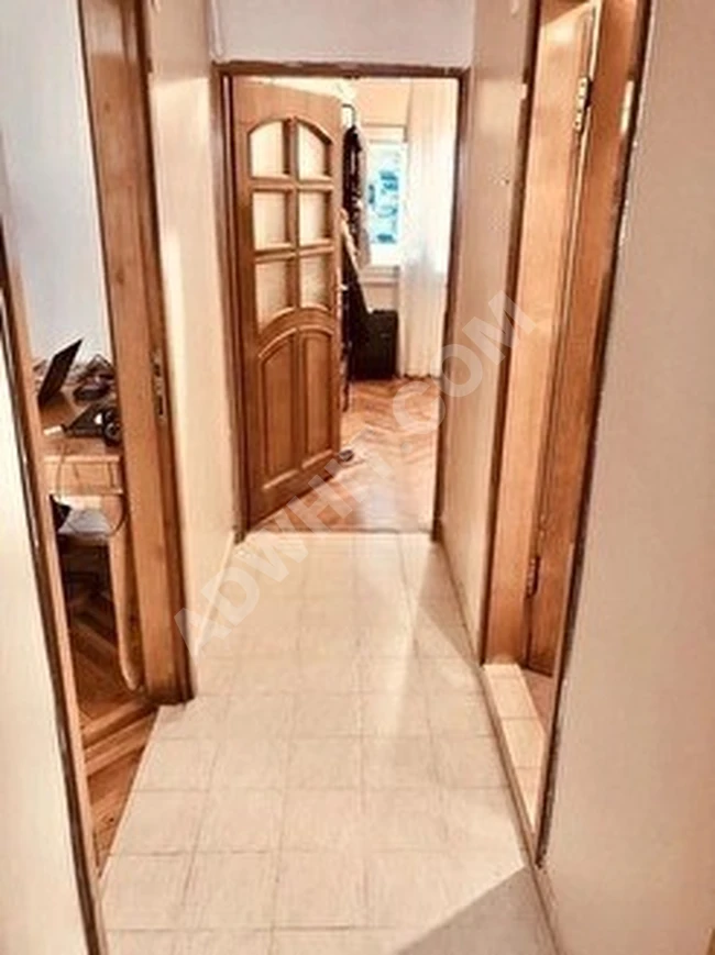 An apartment (2+1) with an area of (100) square meters in Cihangir Firuzağa, very close to public transportation, with a balcony, bright, equipped with central heating and air conditioning.