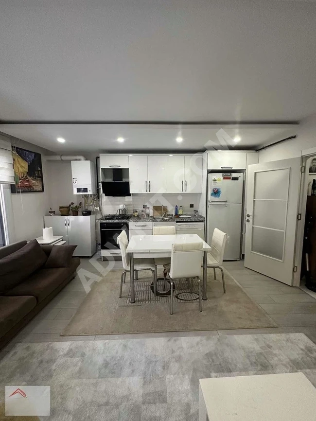 YENİ'DEN ÜMRANİYE ÇARŞI'DA 1+1 HARİKA KONUM