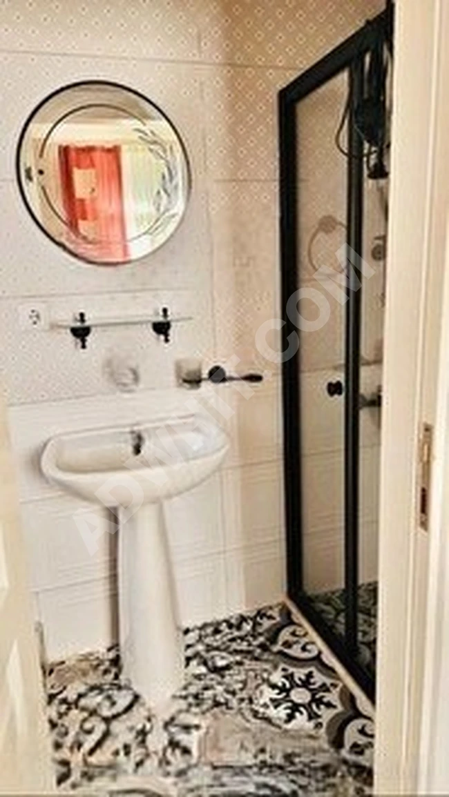 Heybeli Adada Nefis Deniz Manzaralı Yenilenmiş Ful Eşyalı Teraslı Kombili Klimalı Aydınlık(2+1)85 m2