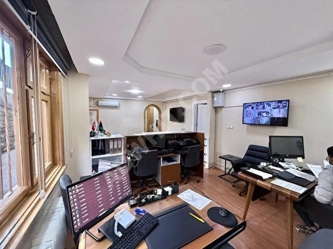 Taksim İnönü Caddesinde Süper Lokasyonda Düz Giriş Bahçeli Mesken & Ofis (3+1)(180)m2 Daire