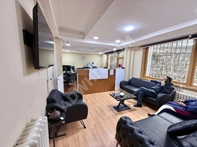 Taksim İnönü Caddesinde Süper Lokasyonda Düz Giriş Bahçeli Mesken & Ofis (3+1)(180)m2 Daire