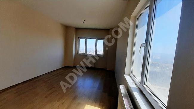 شقة للبيع الطابق الأوسط بجانب مركز KİPTAŞ التجاري