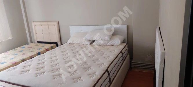 Emlak center'dan Fatih Çapan merkez'de kiralık 2+1 salon daire