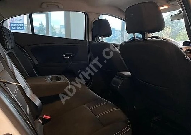 RENAULT FLUENCE 1.5DCI TOUCH PLUS car, 2013 model, automatic.