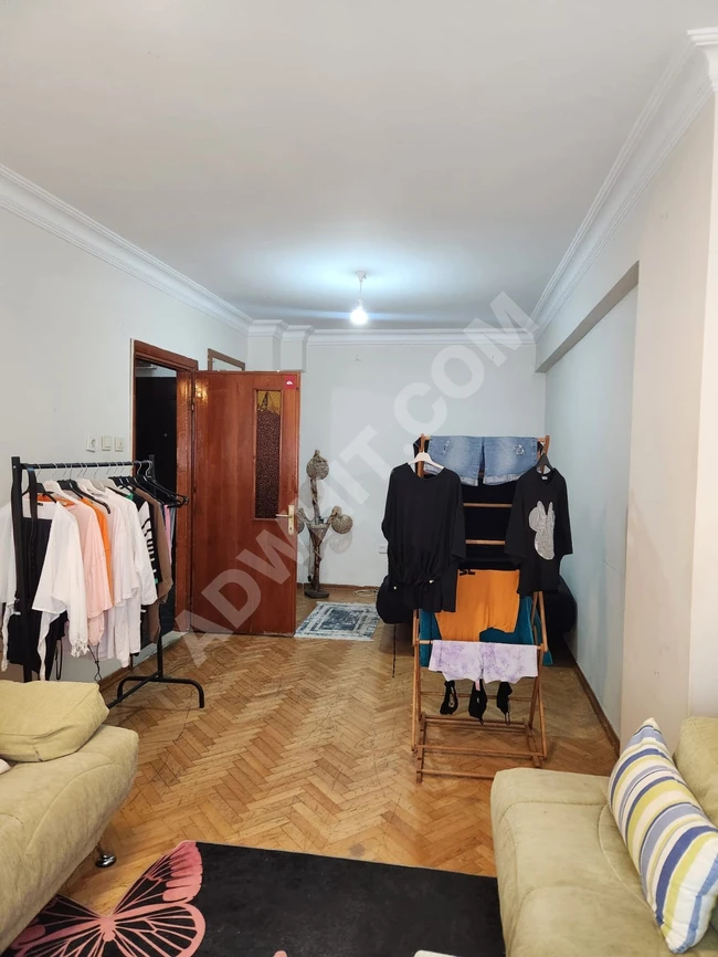 EMLAK CENTER.DAN FATİH ÇAPA MERKEZDE SATILIK 3+1 SALON DAİRE 