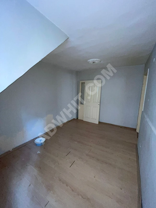 EMLAK CENTER.DAN FATİH ÇAPA ODABAŞINDA SATILIK 1+1 SALON DAİRE 