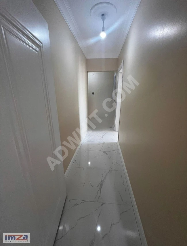 VELİTTİN KÜÇÜK SİTESİ,İÇİ KOMPLE YENİLENMİŞ,DENİZ MANZARALI 2+1