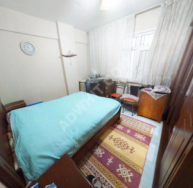 Kelepir !!yenibosna 2+1 1,kat Krediyeuygun Daire Mülk Sahibi Oturmaktadır