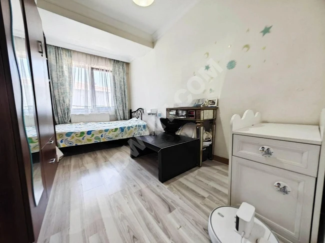 Yenibosnada 5+1 Asansörlü Dublexs