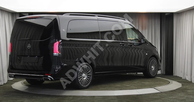 VAN VITO SELECT 124 CDI EXTRA LONG MAYBACH VIP model 2025