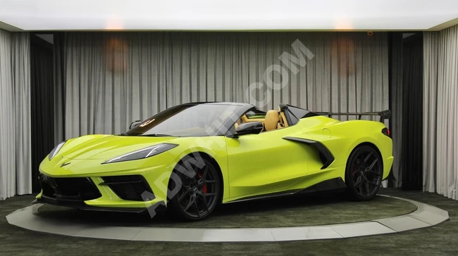سيارة CORVETTE C8 3 LT موديل 2022 - إصدار الذكرى 70 سنة NAP كاربون حزمة GT2