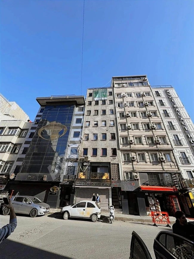 EMLAK GROUP'DAN AKSARAY MAH'DE KOMPLE SATILIK BİNA 750 M2 10 KAT