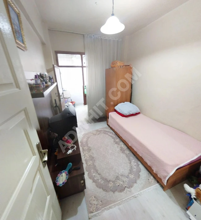 Yenibosna Çobançeşme Mh 2+1 1,kat Krediyeuygun Daire