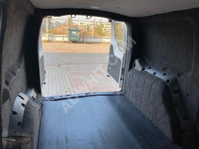 CADDY 2.0TDİ MAXİ بانلفان مع خطاف سحب ووصلة كهرباء 13