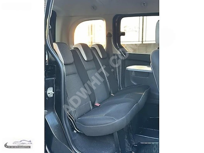 ميني فان KANGO موديل 2014، %60 دفعة أولى، والباقي أقساط باليد حتى 12 شهرًا.