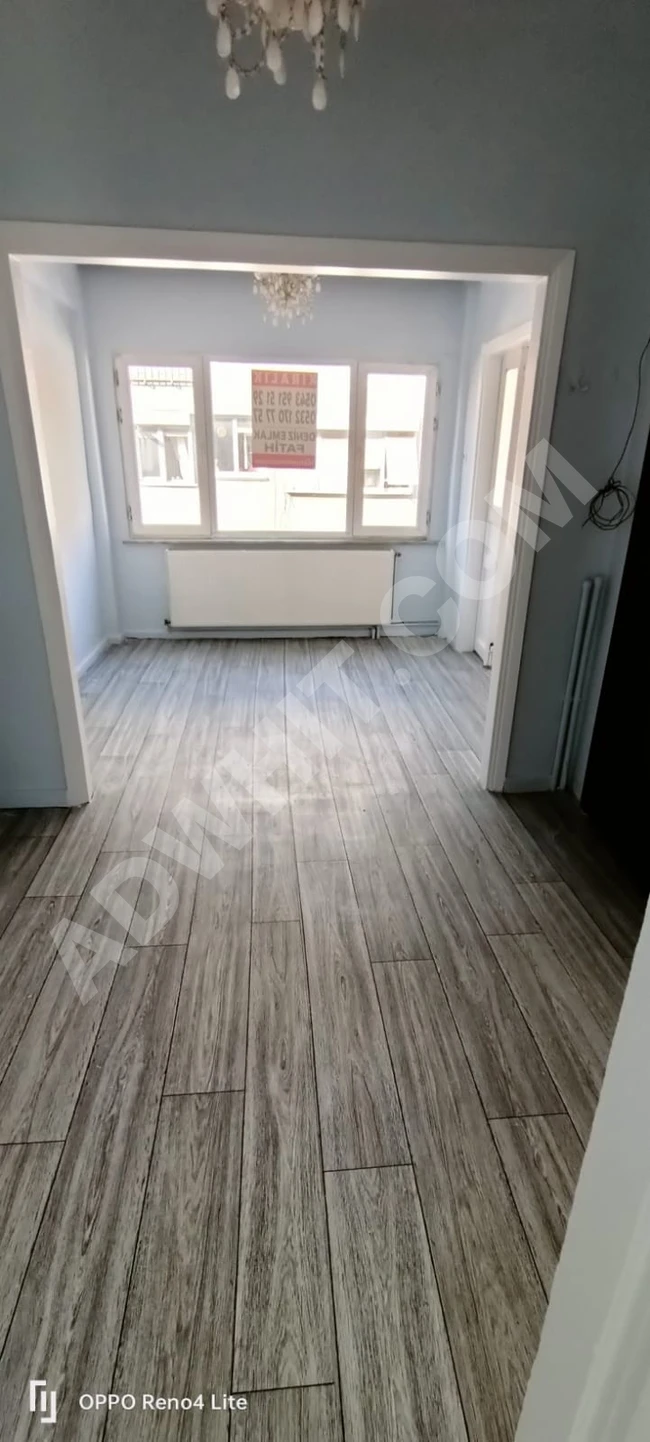 Emlak center'dan Koca Mustafa paşa'da kiralık 2+1 salon daire