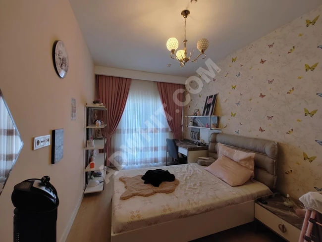 Satılık 3+1 daire, Avrupa Konutları sitesinde, oturmaya hazır, boş.