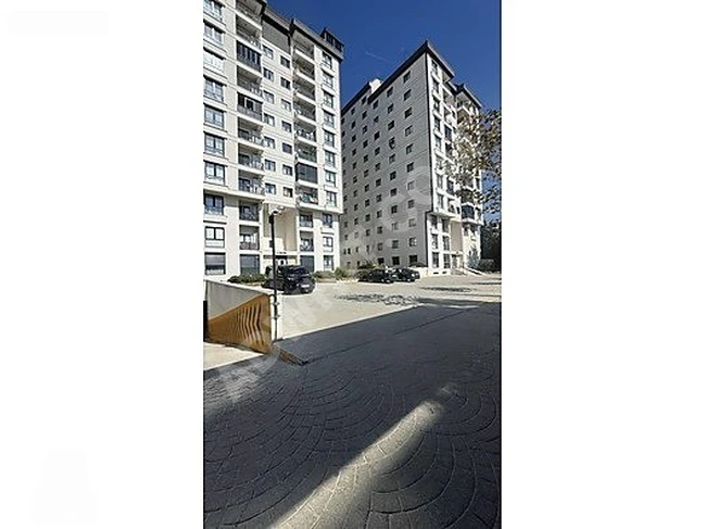PENDİK METROYA 5 DK SİTE İÇİ 3+1 SATILIK DAİRE